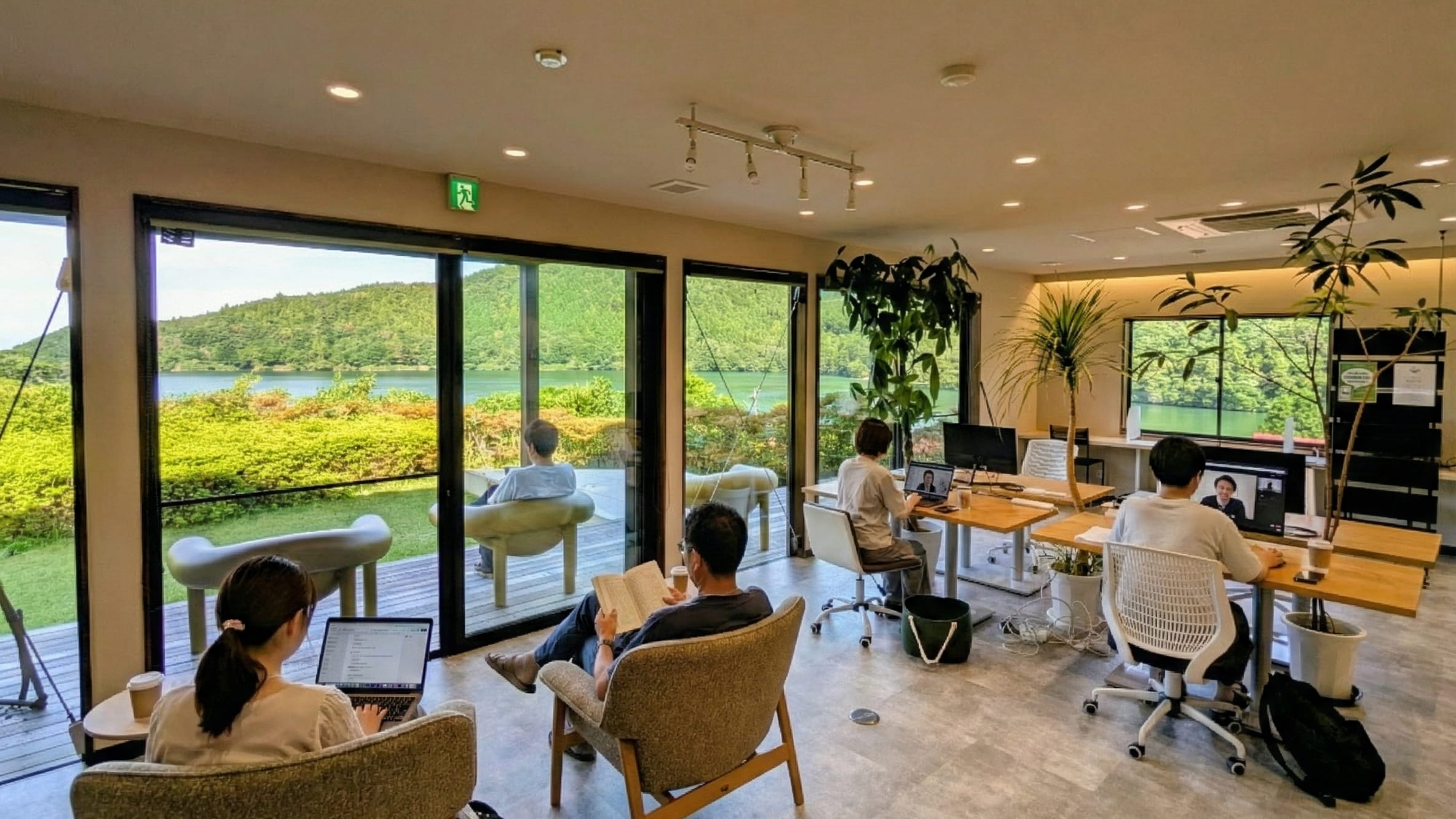 ドロップイン席