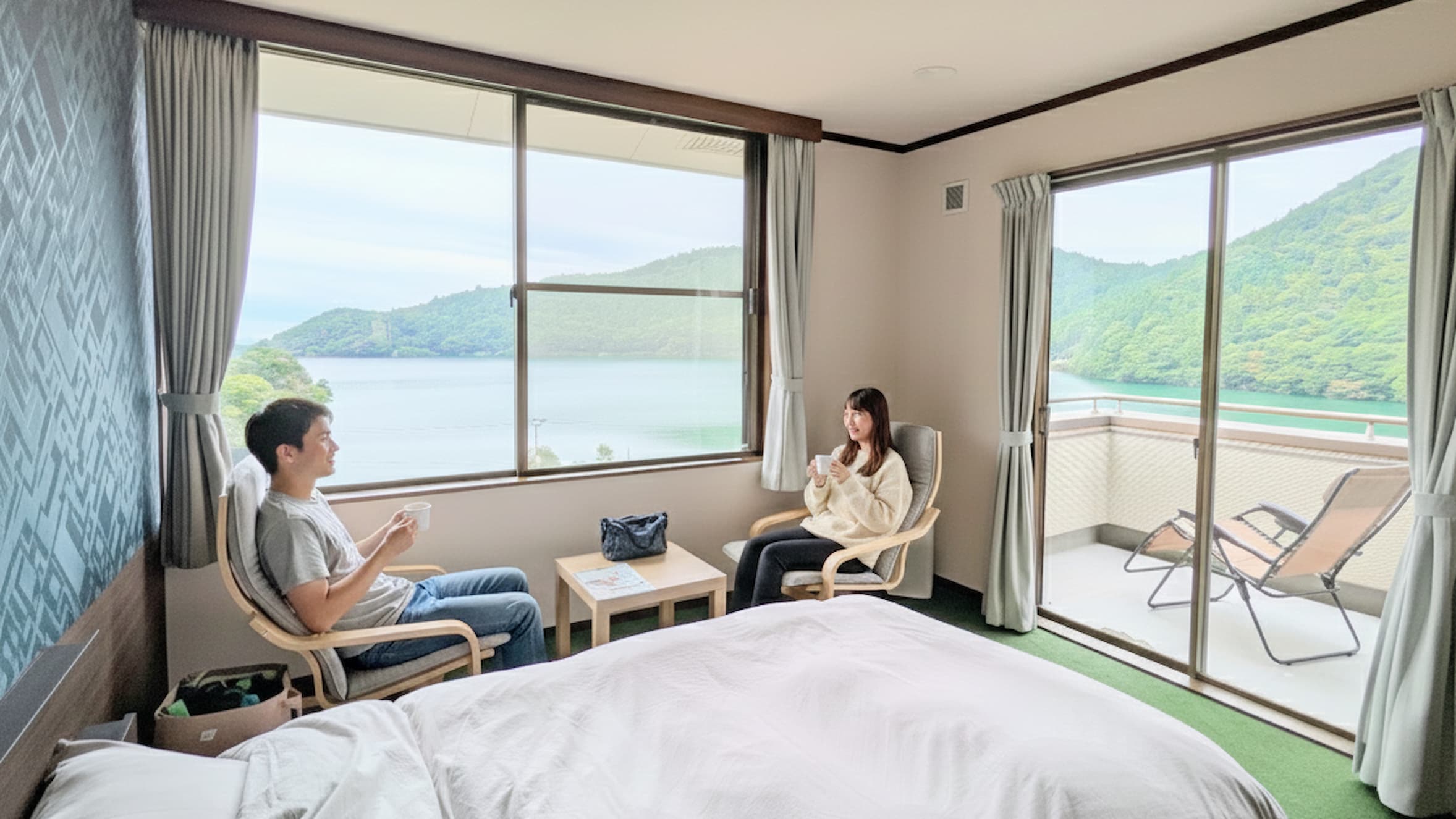 デラックスルーム